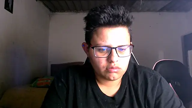 Snapshot of tatsumi_nao chatting on October 2025 12:58:01 AM tatsumi nao online show from October 2025 12:58:01 AM