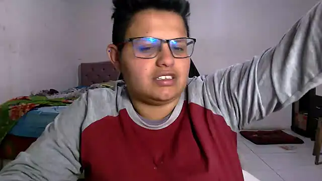 Snapshot of tatsumi_nao chatting on October 2025 06:36:01 AM tatsumi nao online show from October 2025 06:36:01 AM