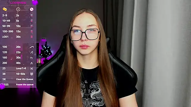 Snapshot of Sm0ly chatting on January 2025 01:58:01 AM Sm0ly online show from January 2025 01:58:01 AM