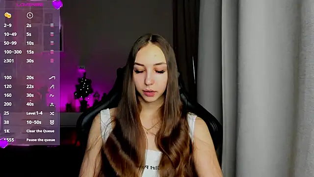 Snapshot of Sm0ly chatting on February 2025 01:58:01 AM Sm0ly online show from February 2025 01:58:01 AM