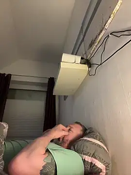 Snapshot of Rockburg chatting on February 2025 07:21:01 PM Rockburg online show from February 2025 07:21:01 PM