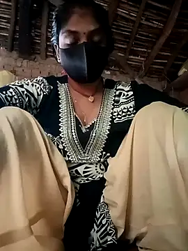 Snapshot of haymona chatting on October 2025 02:44:01 AM haymona online show from October 2025 02:44:01 AM