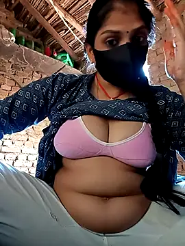 Snapshot of haymona chatting on November 2025 06:24:02 AM haymona online show from November 2025 06:24:02 AM