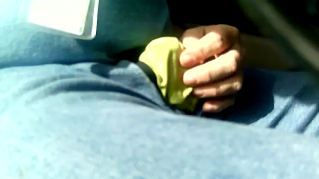 Snapshot of Policeman20742 chatting on December 2024 05:43:01 PM Policeman20742 online show from December 2024 05:43:01 PM