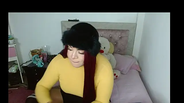 kim hot69  online show from October 2025 12:25:01 PM