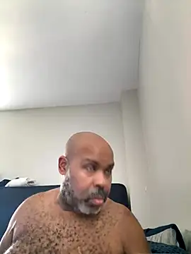 ChiRaqb8 online show from September 2025 07:08:02 PM