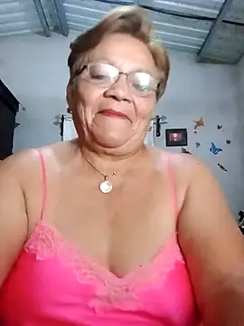 Snapshot of Madrastrahot69 chatting on November 2025 03:28:01 AM Madrastrahot69 online show from November 2025 03:28:01 AM