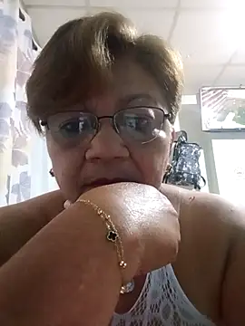 Snapshot of Madrastrahot69 chatting on November 2025 11:59:02 PM Madrastrahot69 online show from November 2025 11:59:02 PM