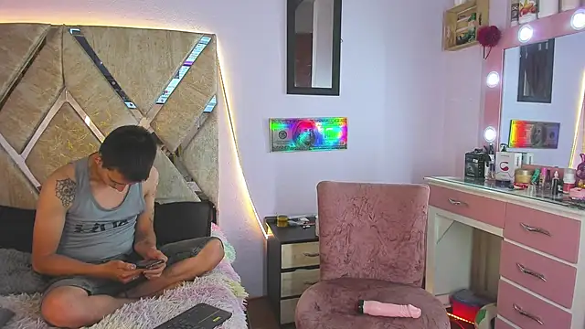 parejacaliente20154 online show from November 2025 10:59:02 AM