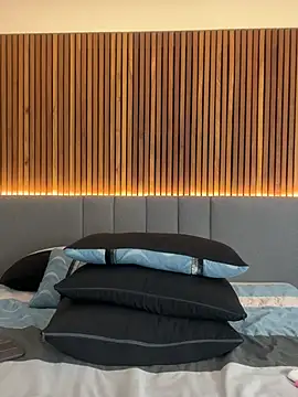 EmiilyAdams  online show from March 2025 12:29:02 AM