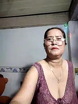 Snapshot of phnz chatting on October 2025 12:03:02 PM phnz online show from October 2025 12:03:02 PM