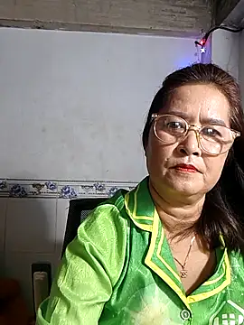 Snapshot of phnz chatting on October 2025 08:33:02 AM phnz online show from October 2025 08:33:02 AM