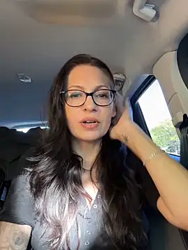 BeautifulMesss online show from October 2025 02:38:02 PM