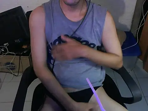 Snapshot of cloudyth1994 chatting on October 2025 03:25:02 AM cloudyth1994 online show from October 2025 03:25:02 AM