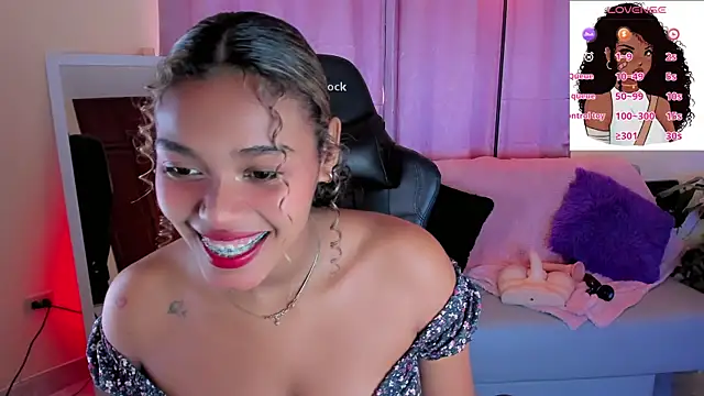 aleja montiel   online show from December 2024 12:49:02 PM