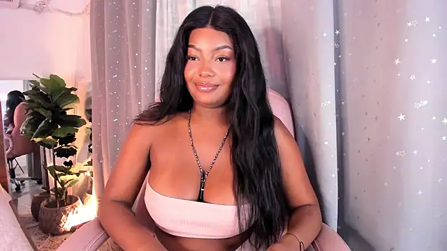 Snapshot of Isaa_Coleman_ chatting on February 2025 11:28:02 PM Isaa Coleman online show from February 2025 11:28:02 PM