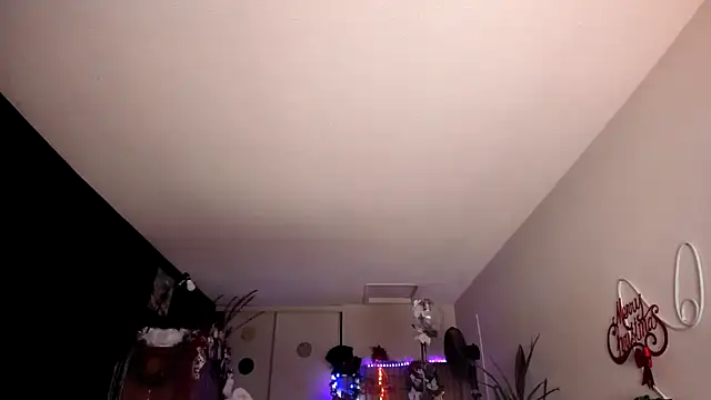 leatherz69 online show from December 2024 01:04:02 AM