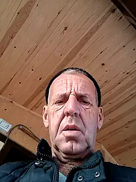 Freddy1962 online show from December 2024 04:45:01 AM