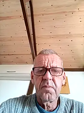 Freddy1962 online show from December 2024 05:23:02 AM
