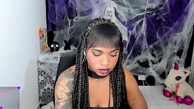 Marce 22 online show from October 2025 04:57:02 AM