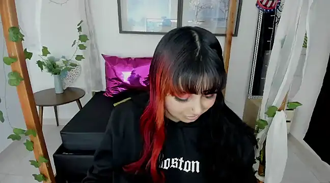 lussyevans24 online show from January 2025 07:45:01 AM