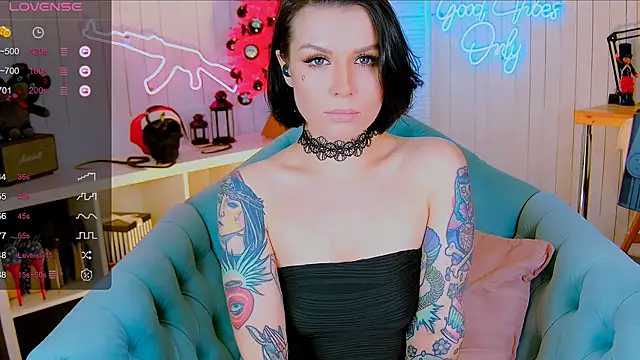 My toys pink online show from January 2025 09:58:02 PM