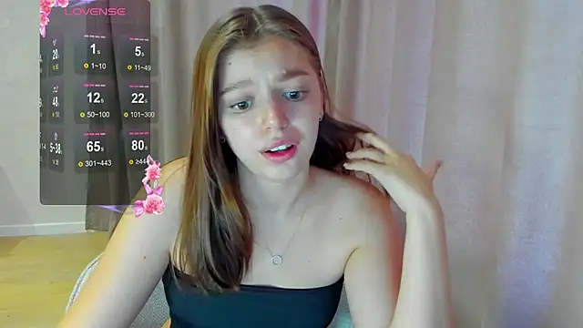 Snapshot of Nicky_Rosee chatting on October 2025 03:07:02 AM Nicky Rosee online show from October 2025 03:07:02 AM