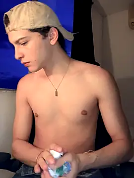 Snapshot of cybercosmiiic chatting on September 2025 10:57:02 PM cybercosmiiic online show from September 2025 10:57:02 PM