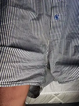 Snapshot of cybercosmiiic chatting on October 2025 06:18:01 PM cybercosmiiic online show from October 2025 06:18:01 PM