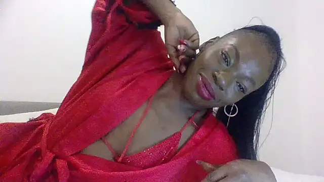 Snapshot of Cinderella_Jewels_ chatting on November 2025 10:07:02 PM Cinderella Jewels online show from November 2025 10:07:02 PM