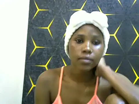 miss lyne001 online show from February 2025 08:56:02 AM