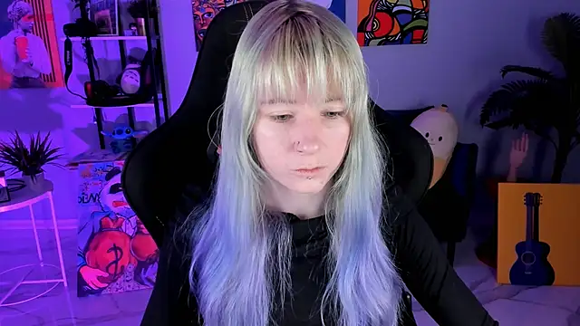 Snapshot of LexiWenford chatting on November 2025 03:07:01 AM LexiWenford online show from November 2025 03:07:01 AM