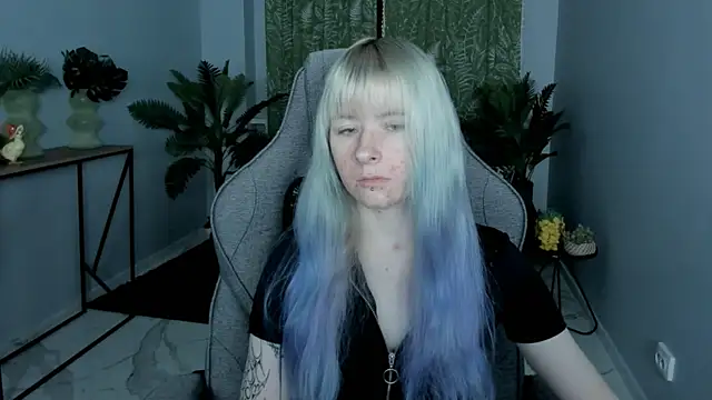 Snapshot of LexiWenford chatting on November 2025 03:05:01 AM LexiWenford online show from November 2025 03:05:01 AM