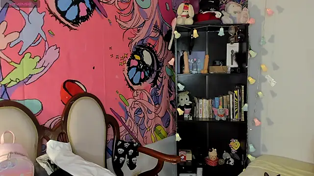 kittyzenn online show from October 2025 04:04:01 PM