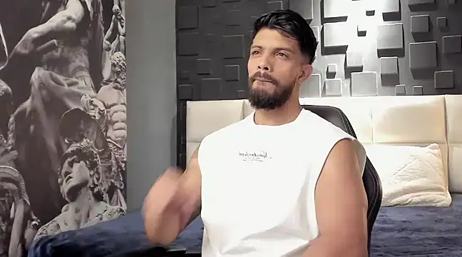 DannSaenz online show from January 2025 11:04:02 PM