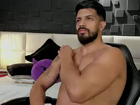 DannSaenz online show from February 2025 06:26:02 AM
