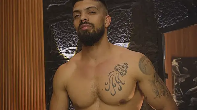 DannSaenz online show from October 2025 03:06:01 AM