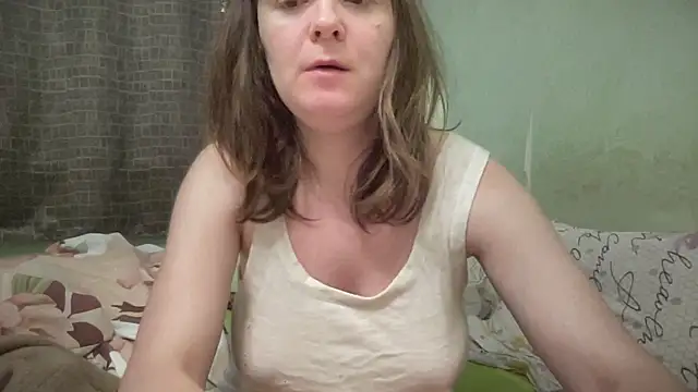 Diamond Tyler online show from February 2025 04:47:01 PM
