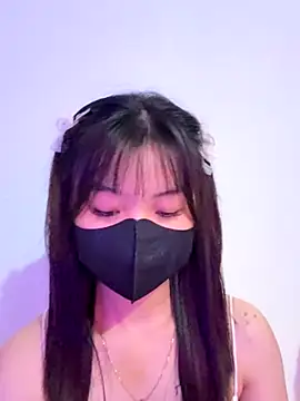 Snapshot of Maeve2k5 chatting on September 2025 11:24:01 AM Maeve2k5 online show from September 2025 11:24:01 AM