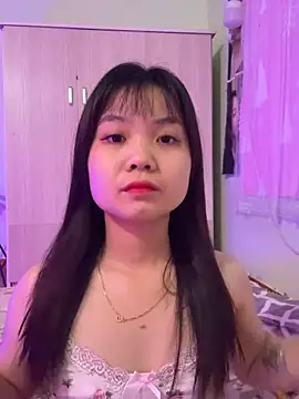 Snapshot of Maeve2k5 chatting on October 2025 12:14:01 AM Maeve2k5 online show from October 2025 12:14:01 AM