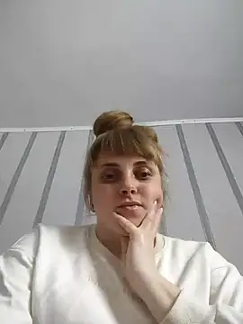 CoddessCrystal online show from January 2025 12:15:01 PM