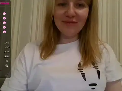 urbadkitty online show from December 2024 07:44:01 PM