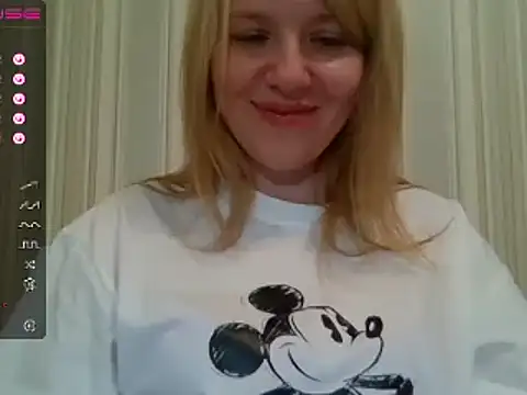 urbadkitty online show from January 2025 02:41:01 PM