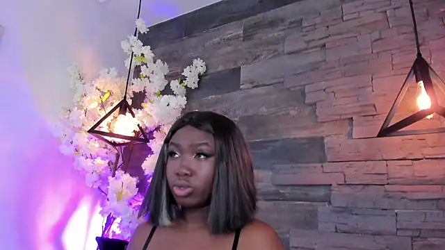 KarlieMoss online show from March 2025 07:38:02 PM