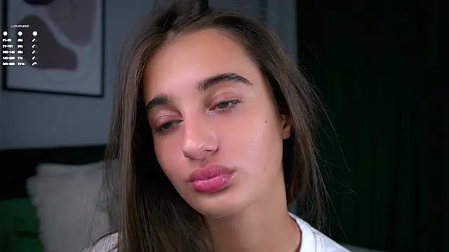 PiquingOgalala online show from October 2025 12:55:01 AM