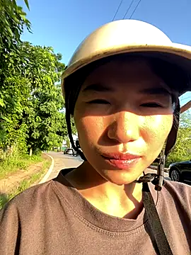 MinzHy online show from September 2025 10:05:01 AM