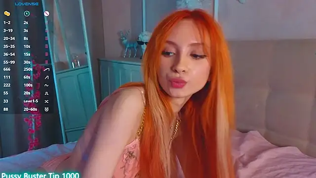 Snapshot of AgataBella chatting on February 2025 11:19:02 PM AgataBella online show from February 2025 11:19:02 PM