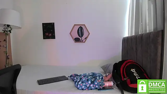 aleja rythm online show from October 2025 06:48:01 PM