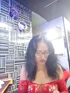 Snapshot of AdelinaMiran90 chatting on September 2025 03:06:02 AM AdelinaMiran90 online show from September 2025 03:06:02 AM