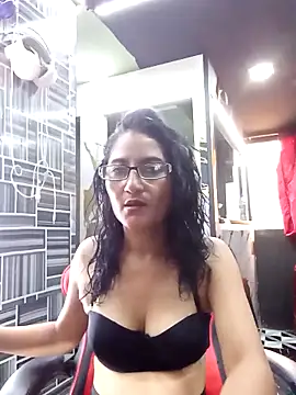 Snapshot of AdelinaMiran90 chatting on September 2025 03:03:02 PM AdelinaMiran90 online show from September 2025 03:03:02 PM